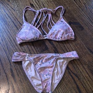 O’Neill bikini